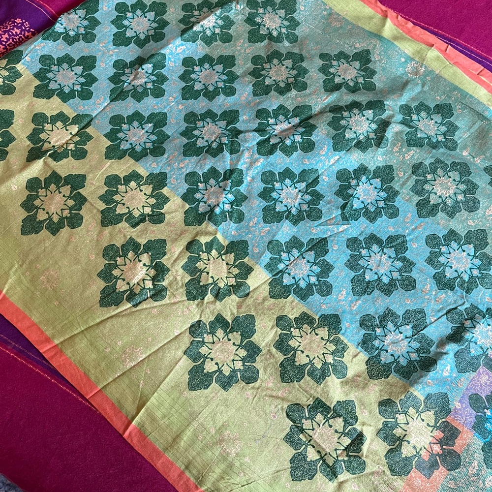 Beautiful shalwar Kameez - Picture 5 of 6